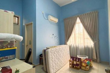 Garden Villa @ Bukit Indah 2