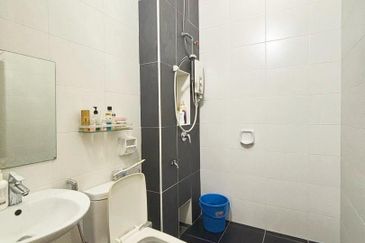 Garden Villa @ Bukit Indah 2