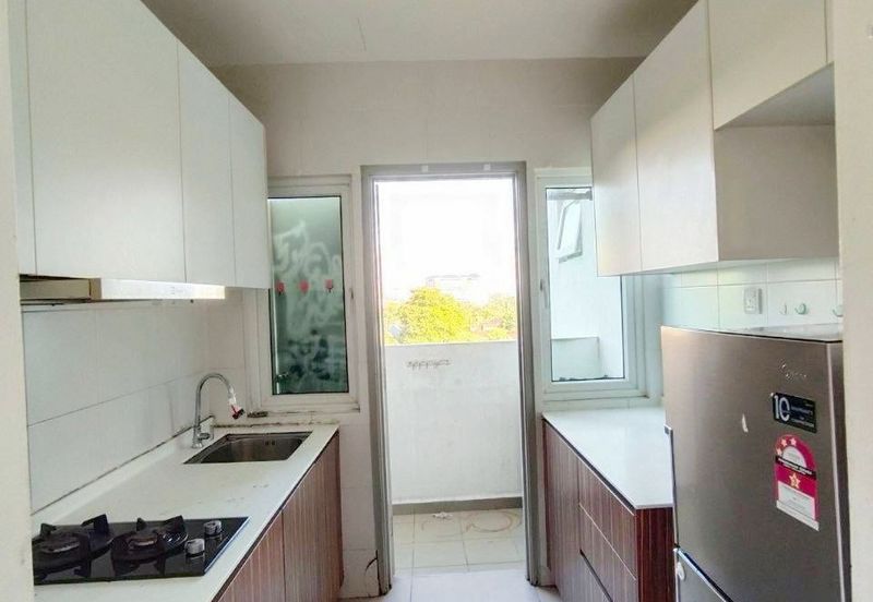 Seasons Luxury Apartments @ Amara Larkin