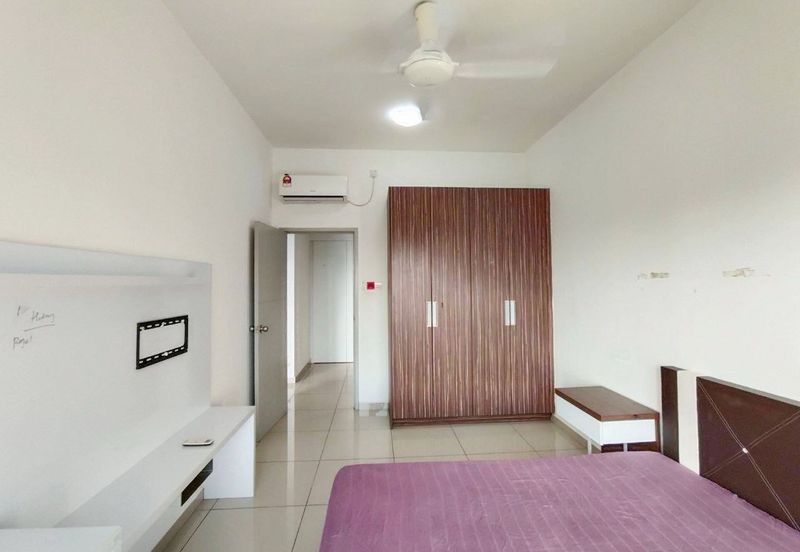 Seasons Luxury Apartments @ Amara Larkin