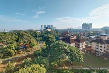 Seasons Luxury Apartments @ Amara Larkin