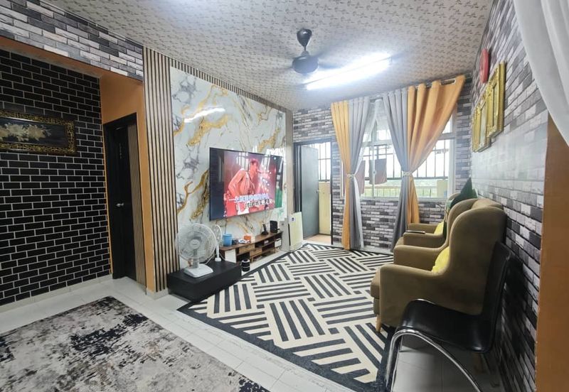 Villa Krystal, Bandar Selesa Jaya