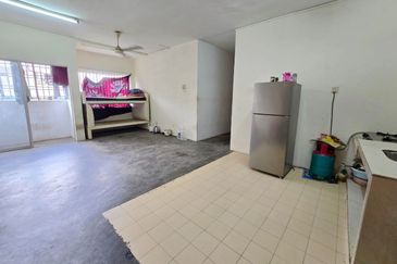 Impian Stulang Apartment