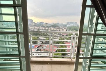 D'Larkin Residence (Delima Larkin)