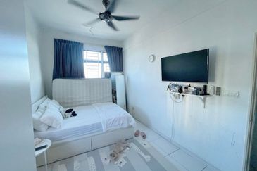 Sky Gardens Residences