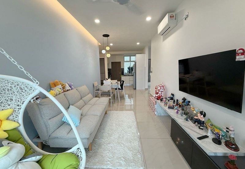 SKS Habitat Apartment, Larkin