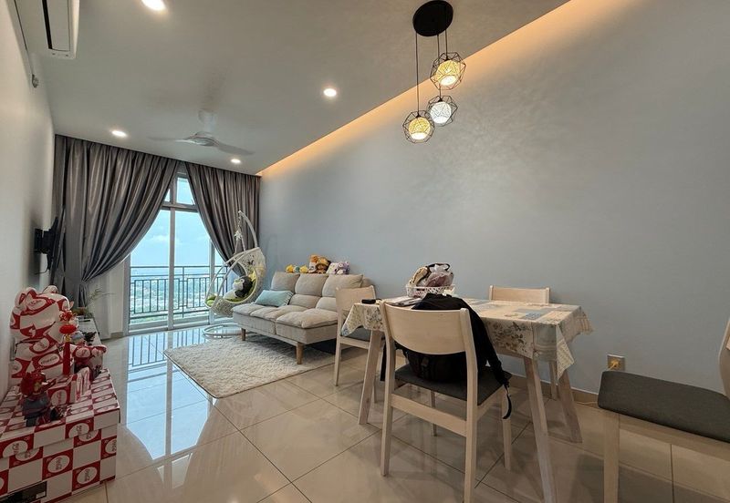 SKS Habitat Apartment, Larkin
