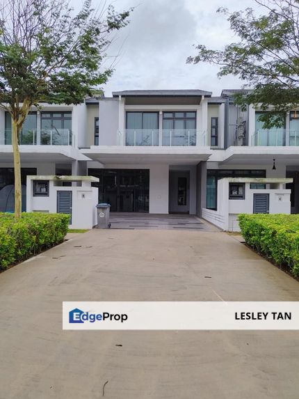 Estuari Gardens Puteri Harbour Double Storey Terrace House, Johor, Nusajaya