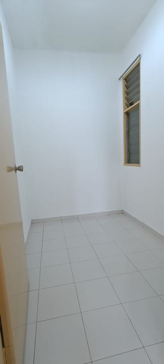 Villa Krystal Bandar Selesa Jaya Apartment Partial Furnished, Johor, Skudai
