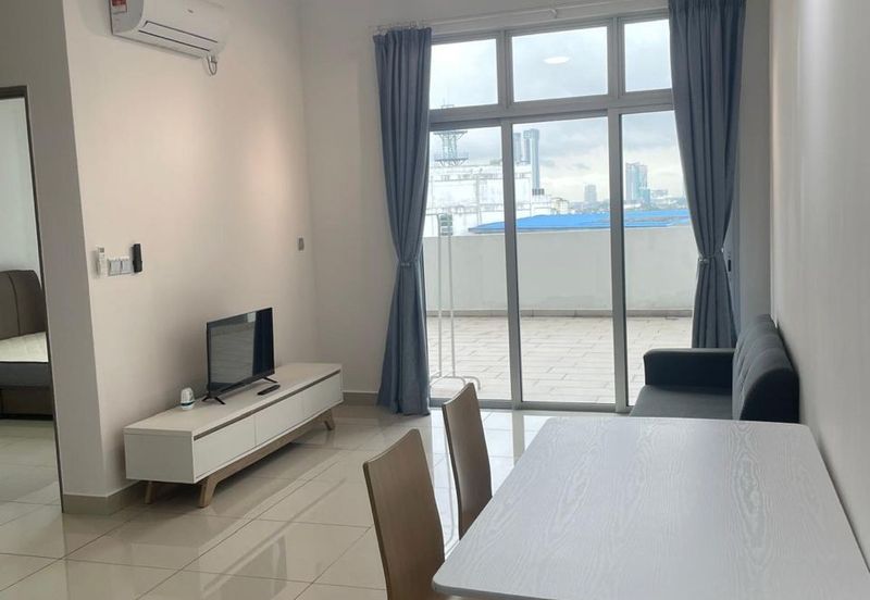 SKS Habitat Apartment, Larkin