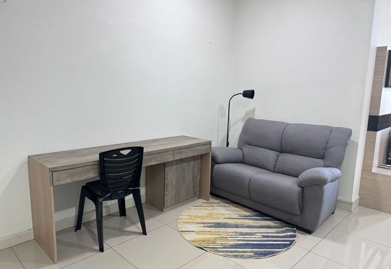 Dedaun Hijau (Greenfield Regency)