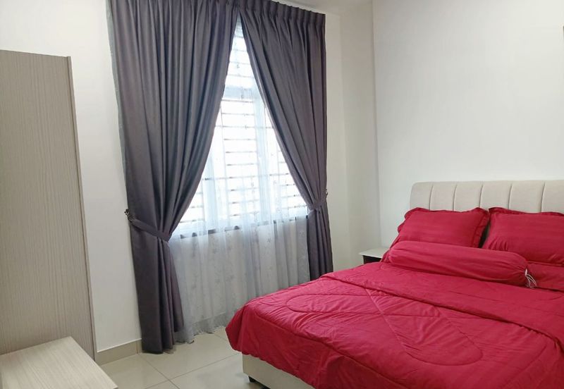 SKS Habitat Apartment, Larkin