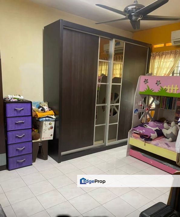 Selesa Puteri Condo @ Skudai / Selesa Jaya @ 3 Bed 2 Bath @ For Sale @ Good Condition, Johor, Skudai