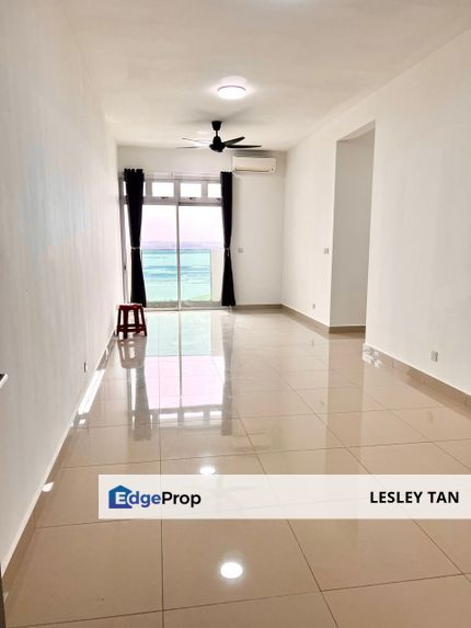 Meridin Bayvue Apartment @ Masai / 3 Bedrooms / Partial Furnished / Balcony with Seaview, Johor, Masai