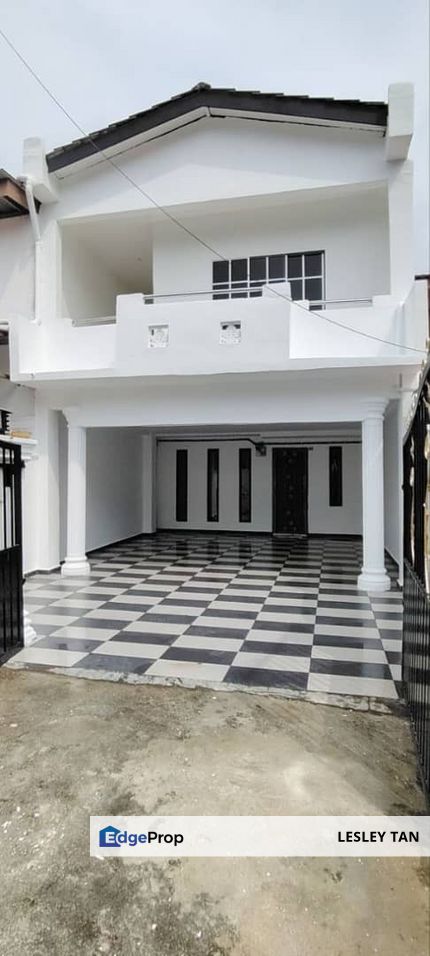 Taman Nusantara, Gelang Patah / Double Storey Terrace House / Fully Renovated & Extended, Johor, Gelang Patah