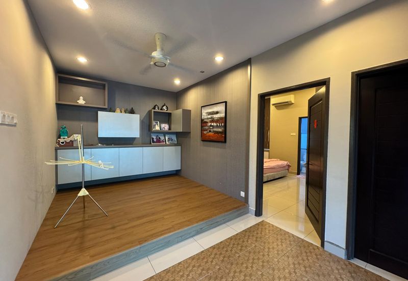 Horizon Hills Superlink Terrace House Corner Lot Fully Renovated Fully Furnished