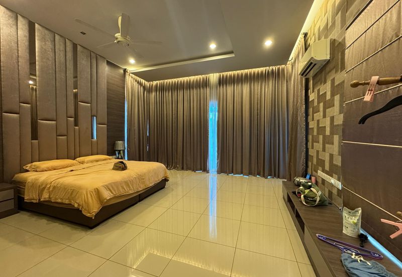 Horizon Hills Superlink Terrace House Corner Lot Fully Renovated Fully Furnished