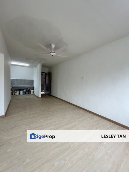 Taman Pulai Utama Flat Low Cost Corner Unit Fully Renovated, Johor, Skudai