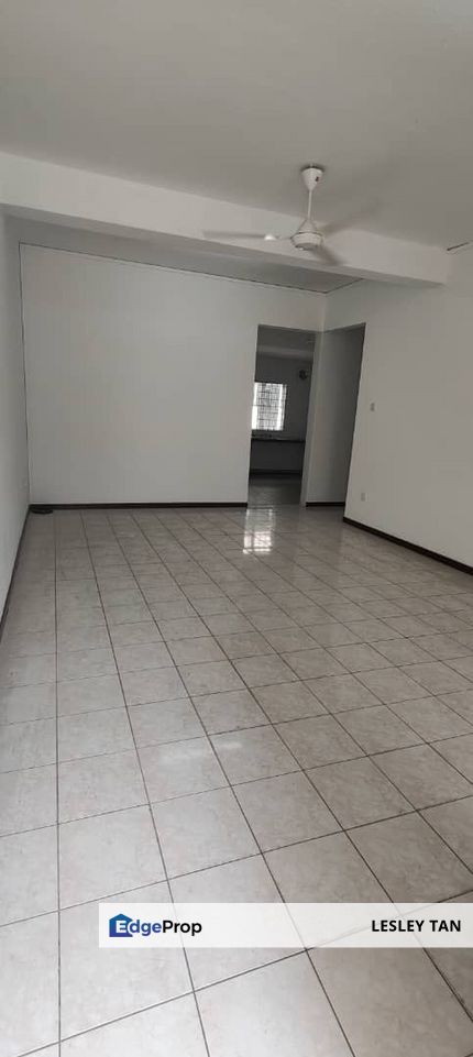Taman Daya Jalan Rumbia Double Storey Terrace House, Johor, Johor Bahru