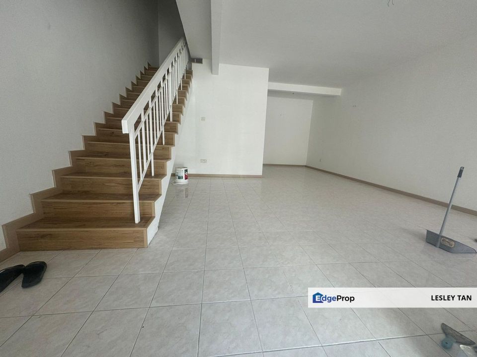 Taman Setia Indah Jalan Setia Indah Double Storey Terrace House, Johor, Johor Bahru