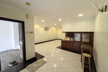 Jalan Mutiara Emas 3/20