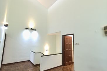 Jalan Mutiara Emas 3/20