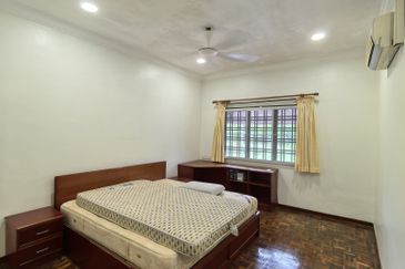 Jalan Mutiara Emas 3/20