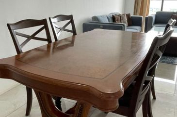 The WaterEdge Residences