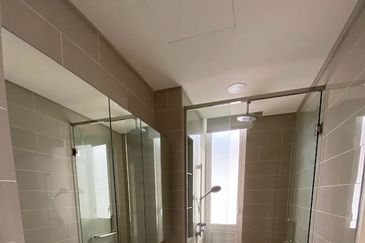 Emerald Bay @ Puteri harbour