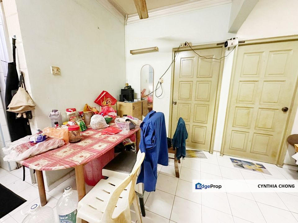 Taman Daya Jalan Nipah Flat For Sale, Johor, Johor Bahru