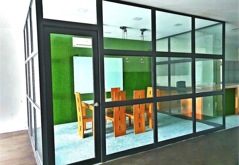 Pusat Perdagangan Danga Utama