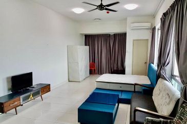 Akademik Suite @ Mount Austin