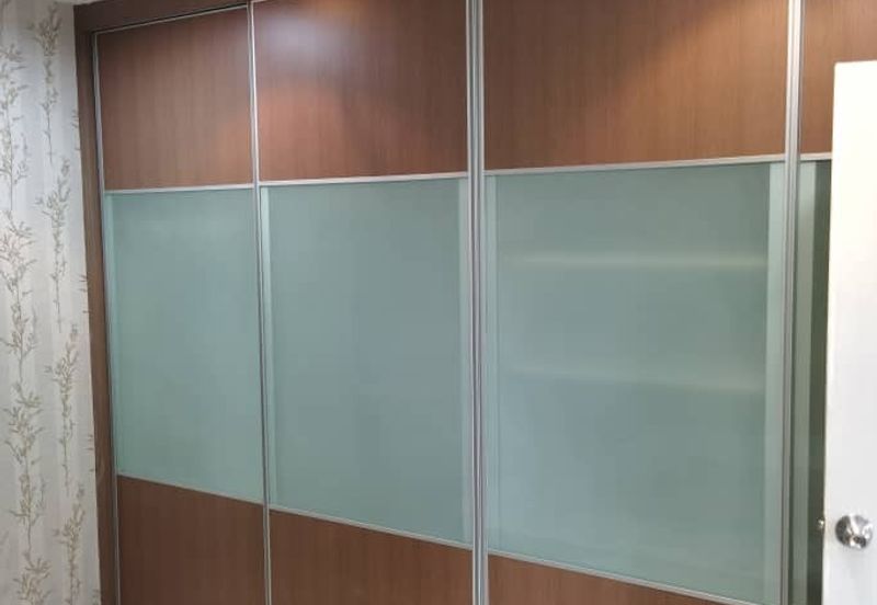 Bangunan Duta Impian (The Embassy Suites)