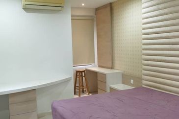 Bangunan Duta Impian (The Embassy Suites)