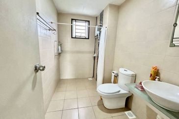 Dedaun Hijau (Greenfield Regency)