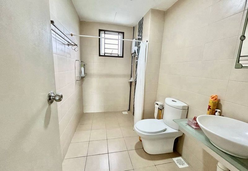 Dedaun Hijau (Greenfield Regency)