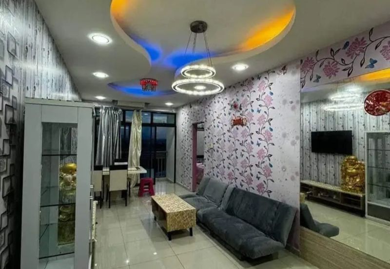 Seri Austin Luxury Apartment