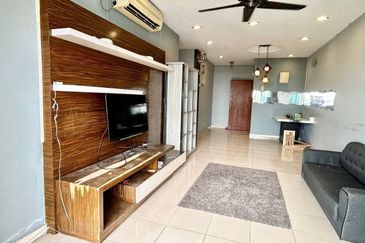 Sri Samudera Seaview Residence Suites