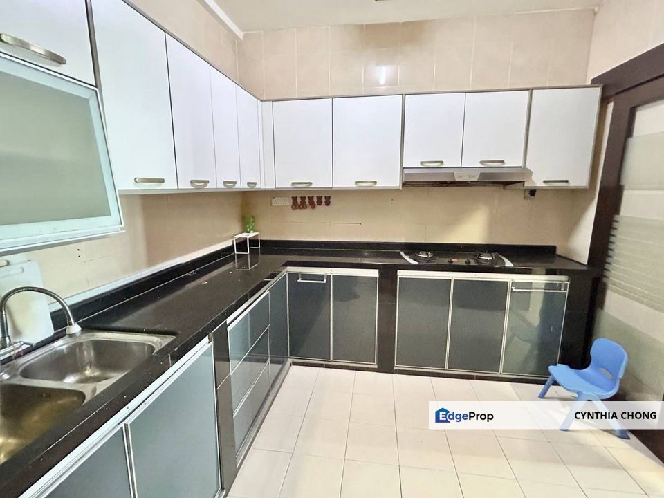 Sri Samudera Seaview Residence Suites Three Bedroom Unit For Sale, Johor, Johor Bahru