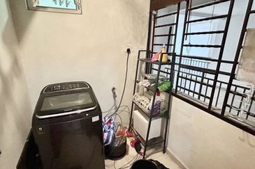 Sri Samudera Seaview Residence Suites