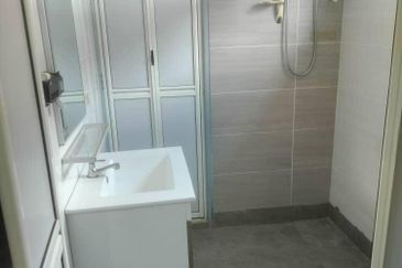 Austin Residence @Taman Mount Austin