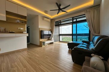 Seri Austin Luxury Apartment