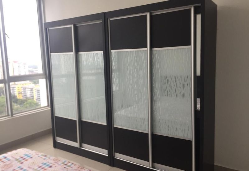 Dedaun Hijau (Greenfield Regency)