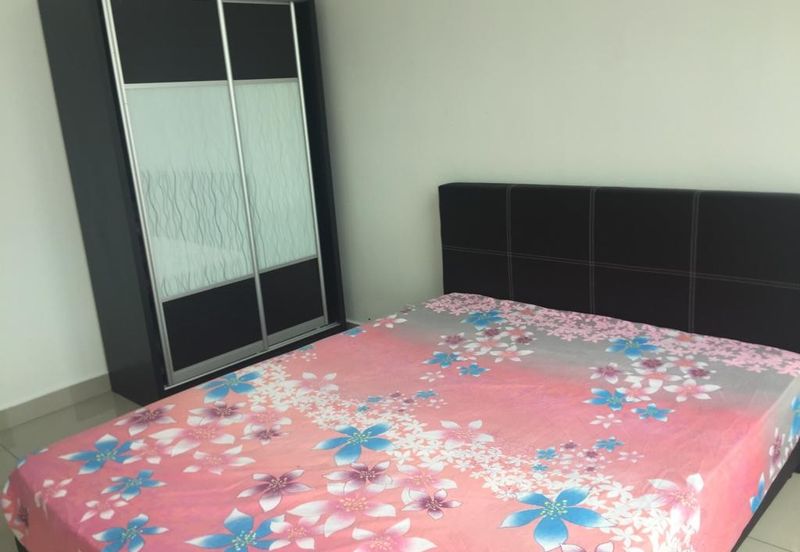 Dedaun Hijau (Greenfield Regency)