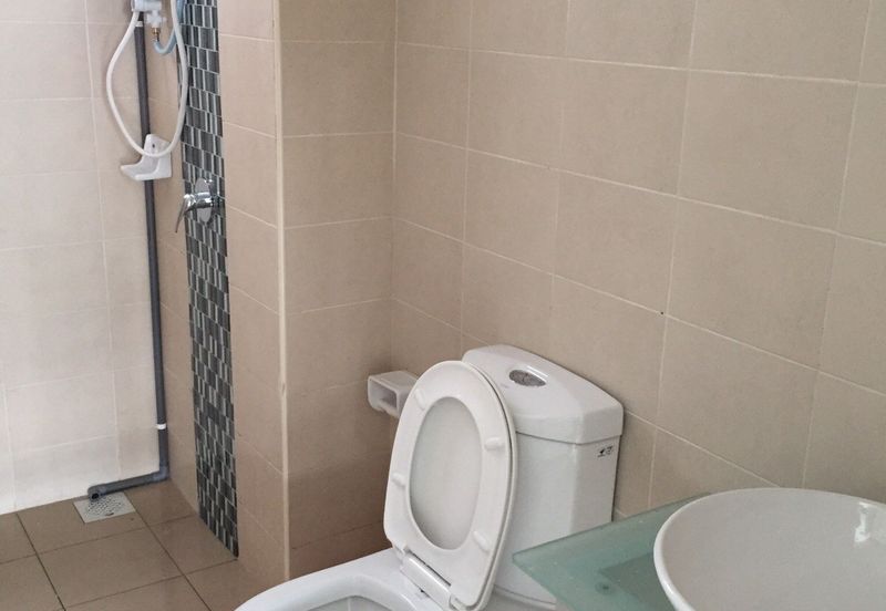 Dedaun Hijau (Greenfield Regency)