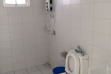 Dedaun Hijau (Greenfield Regency)