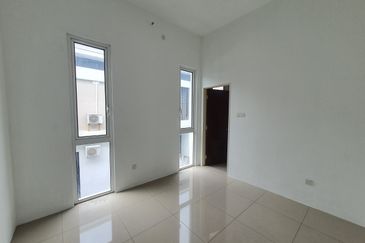 Austin Residence @Taman Mount Austin