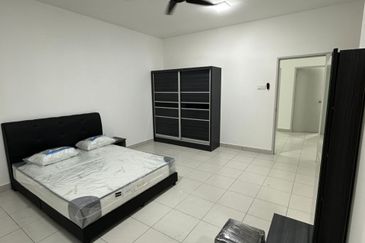 Suria 2 @ Sebana Cove