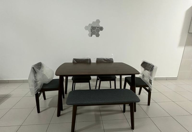 Suria 2 @ Sebana Cove