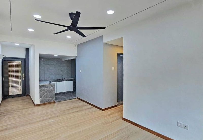 Taman Flora Heights Flat